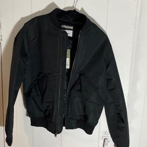 Small water resistant jacket